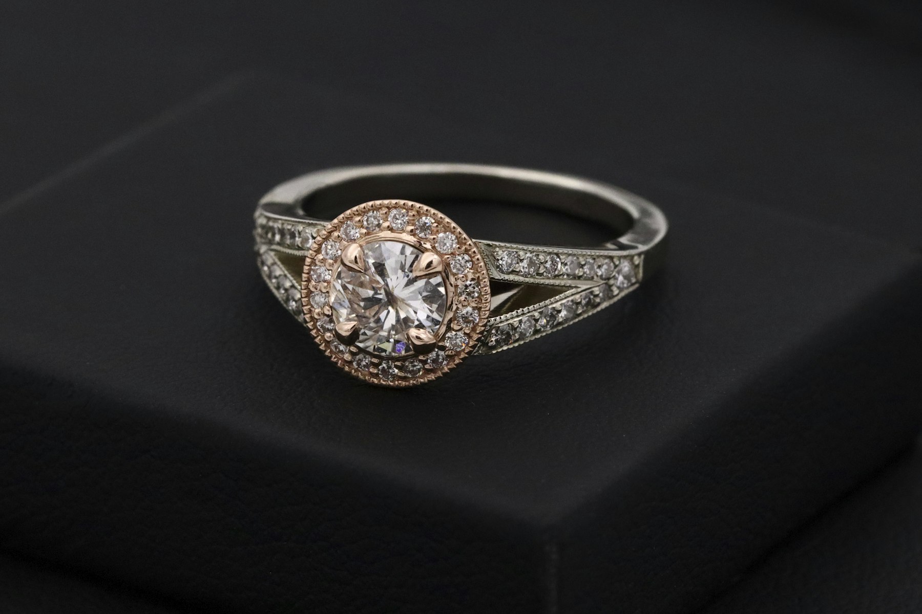 Luxury diamond engagement ring in 18K white gold